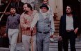 خنده میفروشد، معنا میبازد