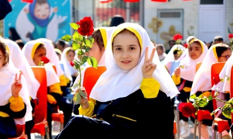 واقعیتی از دبستانها/۶۵ درصد کلاسها شلوغ و معلمان جوان واقعیتی از دبستانها/۶۵ درصد کلاسها شلوغ و معلمان جوان