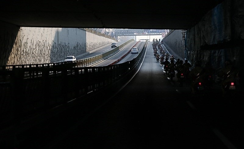 رژه موتوری به مناسبت آغاز دهه فجر انقلاب اسلامی رژه موتوری به مناسبت آغاز دهه فجر انقلاب اسلامی