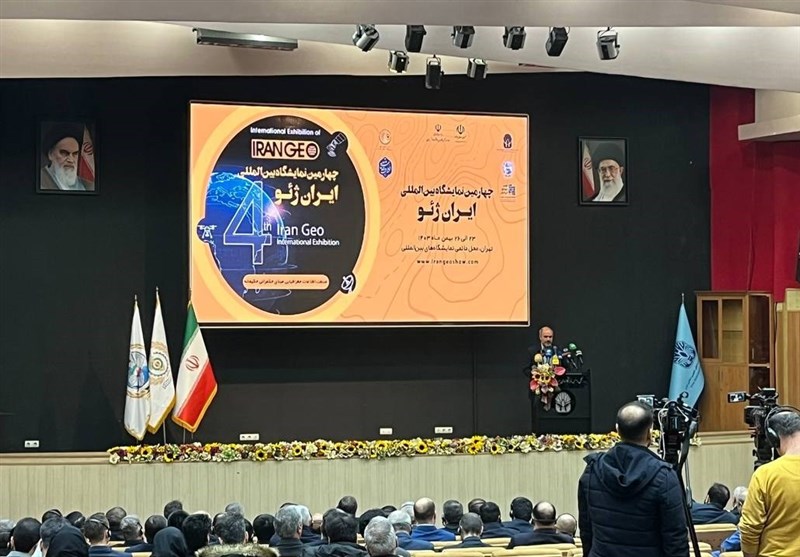 فخری: اطلاعات جغرافیایی زیرساخت توسعه کشور است فخری: اطلاعات جغرافیایی زیرساخت توسعه کشور است
