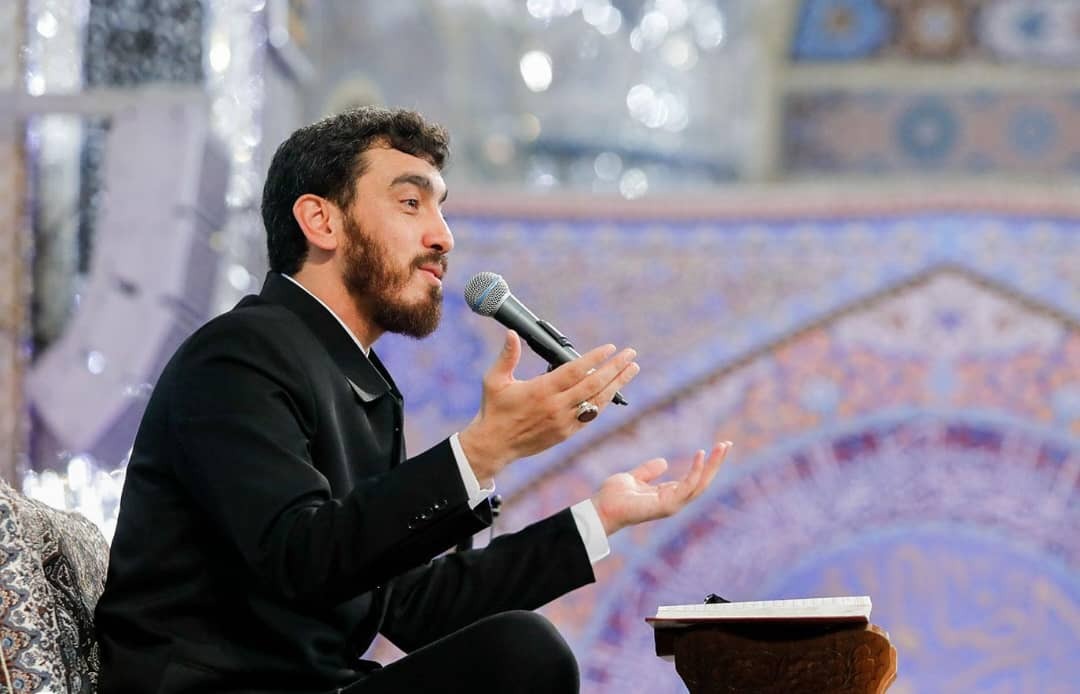 مناجات‌خوانی دهه آخر ماه مبارک رمضان در حرم مطهر رضوی