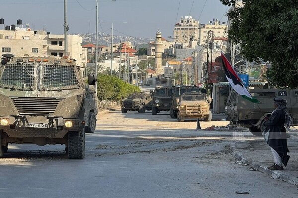 یورش نظامیان رژیم صهیونیستی به مناطق مختلف کرانه باختری یورش نظامیان رژیم صهیونیستی به مناطق مختلف کرانه باختری