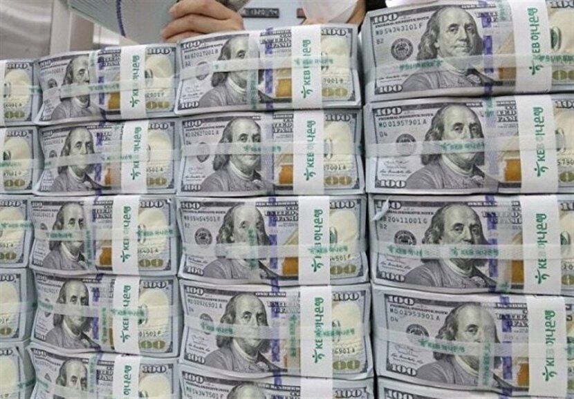 بازگشت تتر به زیر 140 و زمزمه ریزش دلار