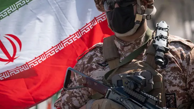 هنر رزم ایران و تشدید افقی بحران هنر رزم ایران و تشدید افقی بحران