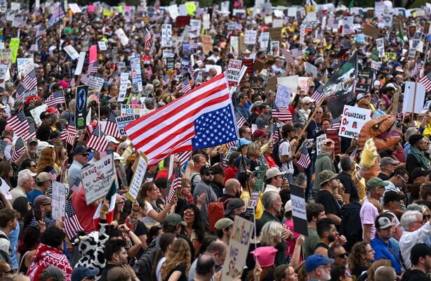 ریزش حمایتها از ترامپ، حتی در میان جمهوریخواهان ریزش حمایتها از ترامپ، حتی در میان جمهوریخواهان