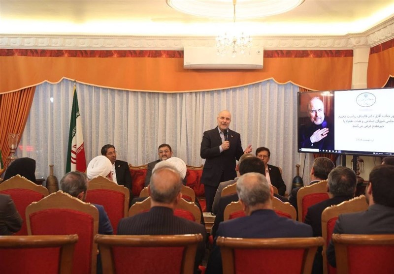 قالیباف: کنار گذاشتن مردم از امور ریشه ناکارآمدیهاست قالیباف: کنار گذاشتن مردم از امور ریشه ناکارآمدیهاست