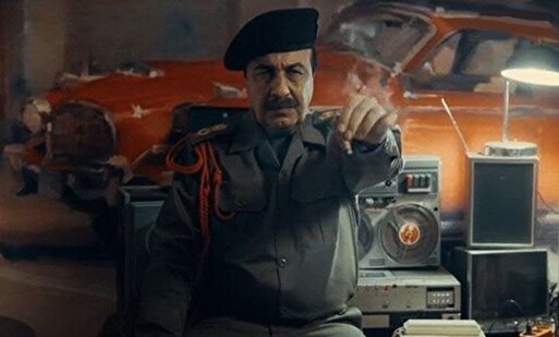 شوخی با هیولا