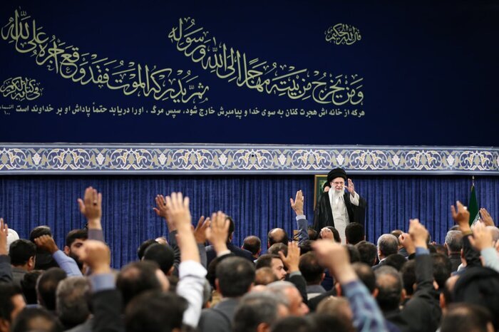 گمان نمیکنیم مذاکره با آمریکا به نتیجهای برسد و نمیدانیم چه خواهد شد/اینکه میگویند اجازهی غنیسازی نمیدهیم، غلط زیادی است گمان نمیکنیم مذاکره با آمریکا به نتیجهای برسد و نمیدانیم چه خواهد شد/اینکه میگویند اجازهی غنیسازی نمیدهیم، غلط زیادی است