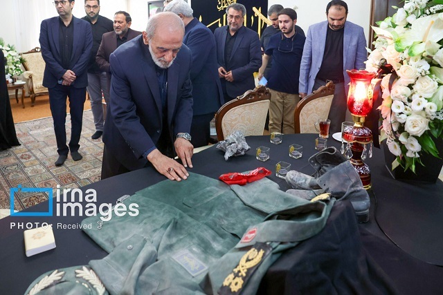 دیدار مدیران رسانه با خانواده سردار شهید «حسین سلامی» دیدار مدیران رسانه با خانواده سردار شهید «حسین سلامی»