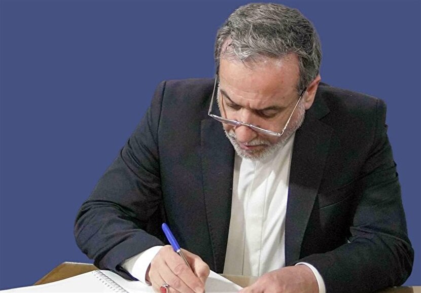 عراقچی: سربازان نیروی انتظامی حافظ امنیت و آرامش کشور هستند