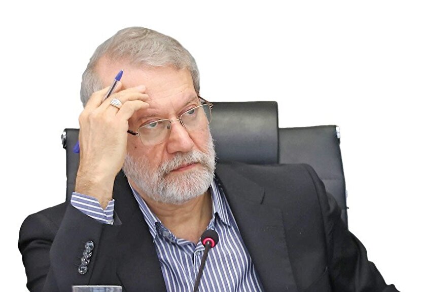 انسان باغیرت قبول نمی‌کند