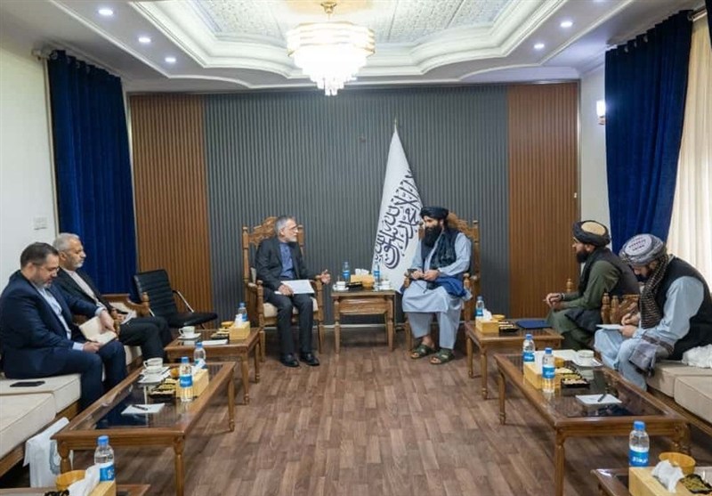 «حقانی» در دیدار با هیئت ایرانی: ناامنی در منطقه به نفع هیچ طرفی نیست «حقانی» در دیدار با هیئت ایرانی: ناامنی در منطقه به نفع هیچ طرفی نیست