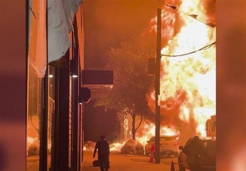 انفجار یک خودرو در نیویورک انفجار یک خودرو در نیویورک