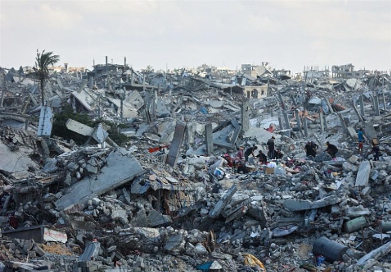 قتل عام هولناک 18 نفر از اعضای یک خانواده در غزه قتل عام هولناک 18 نفر از اعضای یک خانواده در غزه