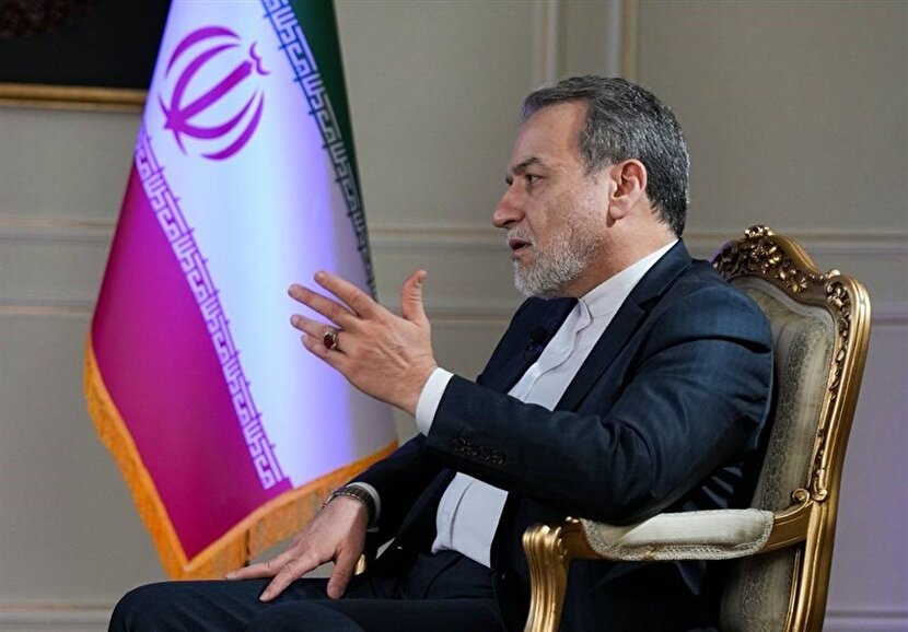 توضیحات عراقچی درباره بازگشایی مرز مسافری ایران با جمهوری آذربایجان