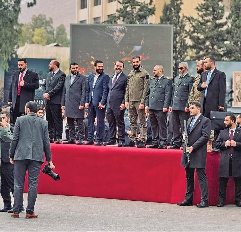 نتانیاهو روی میز شام