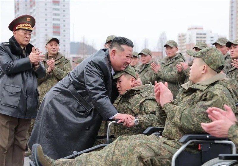 تقدیر کیم جونگ اون از سربازان مجروح جنگ اوکراین تقدیر کیم جونگ اون از سربازان مجروح جنگ اوکراین