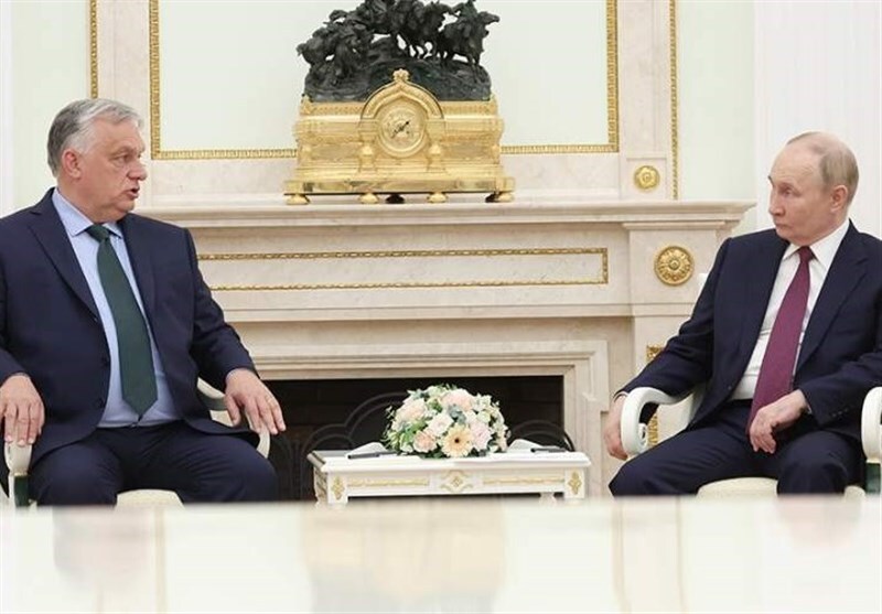 نخستوزیر مجارستان برای دیدار با پوتین به مسکو سفر کرده است نخستوزیر مجارستان برای دیدار با پوتین به مسکو سفر کرده است