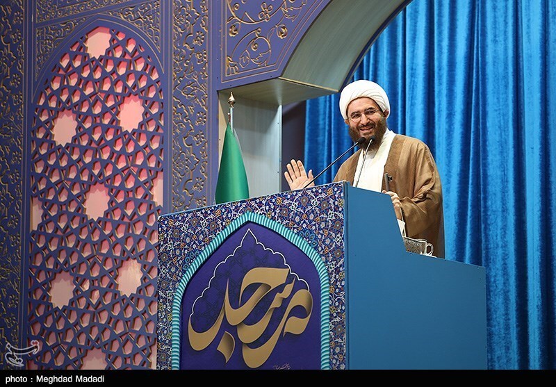 حاج علی اکبری: هماهنگی خیابان و میدان تا رسیدن به اهداف حفظ شود حاج علی اکبری: هماهنگی خیابان و میدان تا رسیدن به اهداف حفظ شود