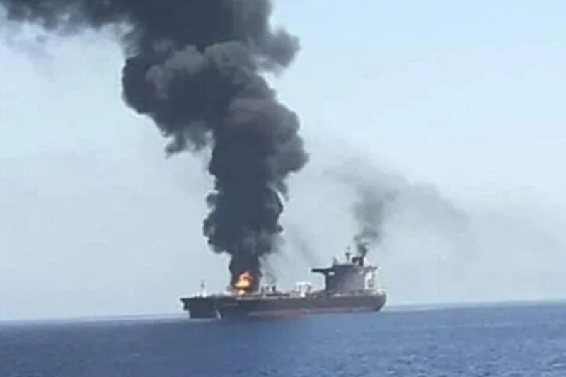 سپاه پاسداران: 3شناور وابسته به آمریکا و 3نفتکش مورد هدف قرار گرفت سپاه پاسداران: 3شناور وابسته به آمریکا و 3نفتکش مورد هدف قرار گرفت