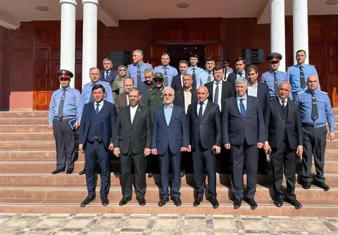 بازدید وزیر کشور از آکادمی وزارت داخله تاجیکستان