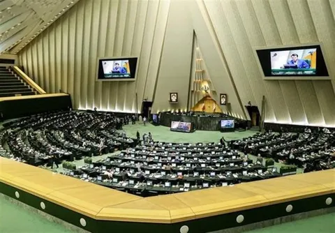 جدول مربوط به بودجه شرکت‌های دولتی و بانک‌ها تصویب شد