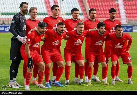 بازی مرگ و زندگی مانچینی مقابل تراکتور