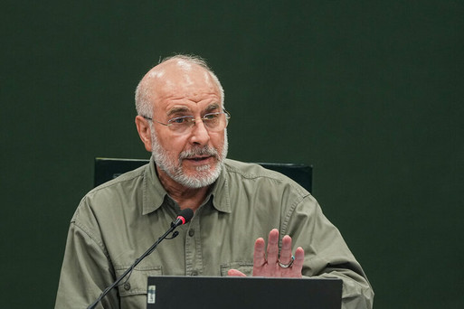 قالیباف: عاملان شهادت معاون فرماندهی انتظامی سیستان و بلوچستان شناسایی شوند
