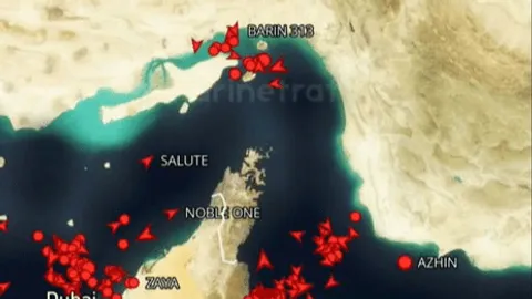 محل تجمع نفتکش‌ها نزدیک امارات منفجر شد