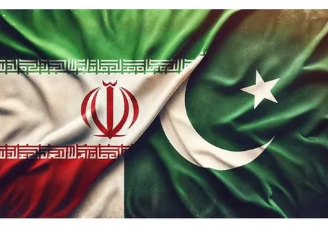 قدردانی اسکندر مومنی از نقش فعال پاکستان در میانجی‌گری