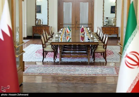 هیات قطری به تهران سفر کرده است