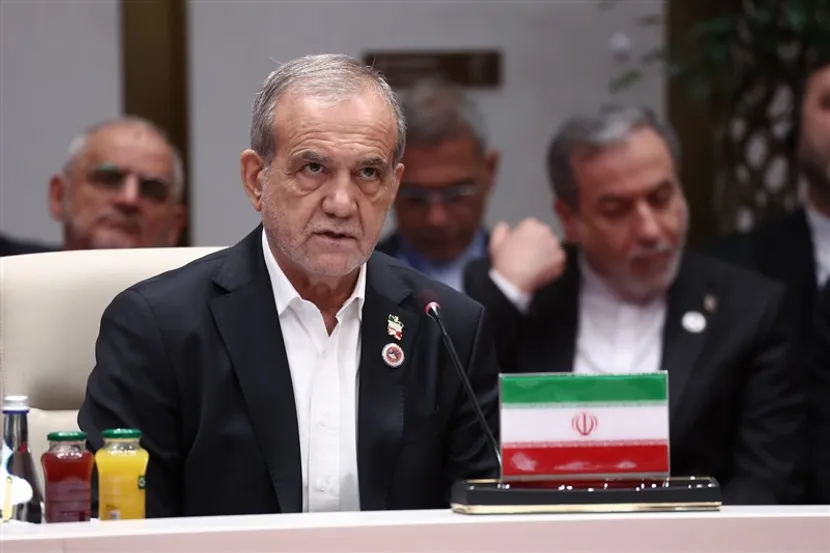پزشکیان در اجلاس کشورهای مشترک‌المنافع: نیازمند چندجانبه‌گرایی هستیم