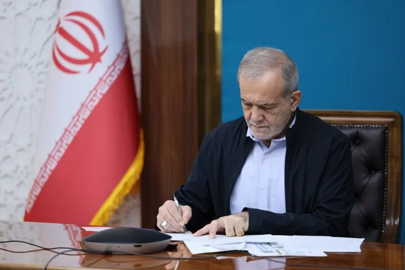 پزشکیان: مناطق کردنشین در ساختن ایران آبادتر و پیشرفته‌تر سهمی ارزشمند دارند