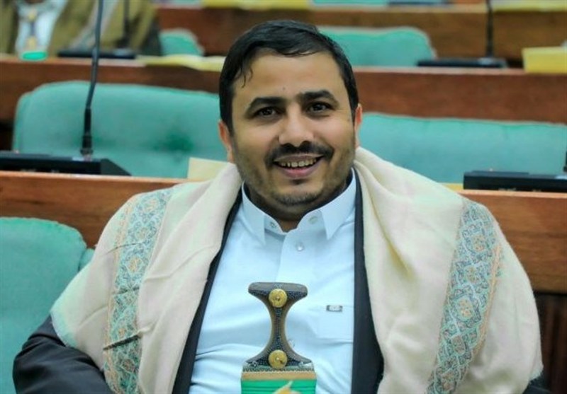 عضو ارشد انصارالله حملات پهپادی مزدوران سعودی را به سخره گرفت