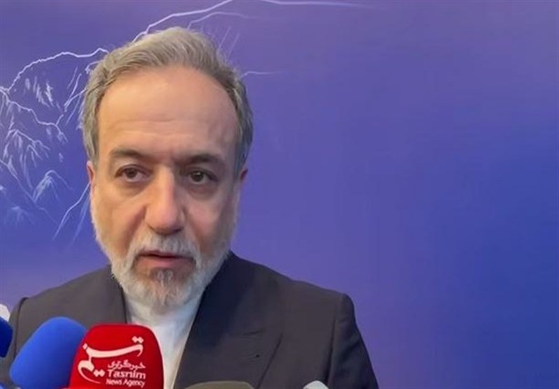 عراقچی: اکنون هیچ مذاکرهای با آمریکا نداریم عراقچی: اکنون هیچ مذاکرهای با آمریکا نداریم