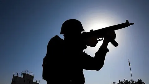 درگیری حافظان امنیت با عناصر تروریست در کورین زاهدان