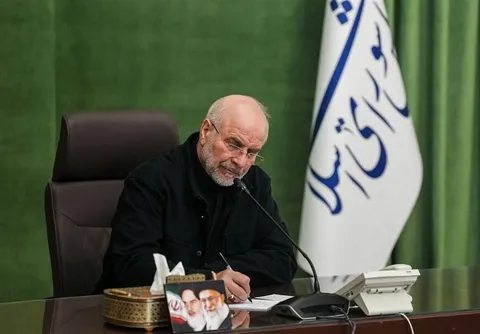 قالیباف: باید برخاست و ندای خونخواهی ملت را به جهان رساند