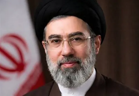 بیعت خانواده و یاران شهید رئیسی در پاسخ به پیام رهبر انقلاب اسلامی