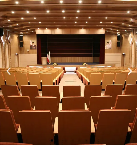 سیاست در سایه رفاه؟ پرسش‌ها درباره میزبانی یک نشست حزبی در سالن دولتی وزارت تعاون، کار و رفاه اجتماعی