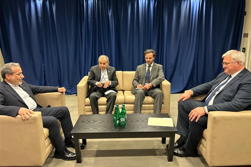 دیدار وزیر خارجه اوکراین با عراقچی در نیویورک دیدار وزیر خارجه اوکراین با عراقچی در نیویورک