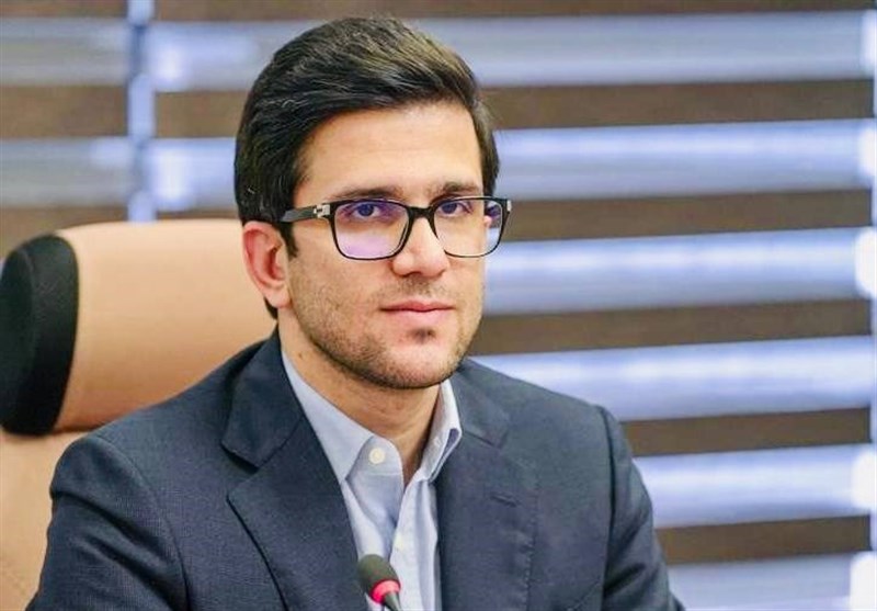 شناسهدار شدن کارتهای آزاد از مهر پس از تغییر در نرخ سوم بنزین شناسهدار شدن کارتهای آزاد از مهر پس از تغییر در نرخ سوم بنزین