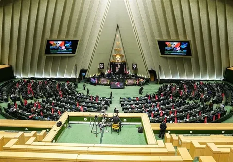 سلیمی: مذاکرات مجلس طبق قانون علنی است